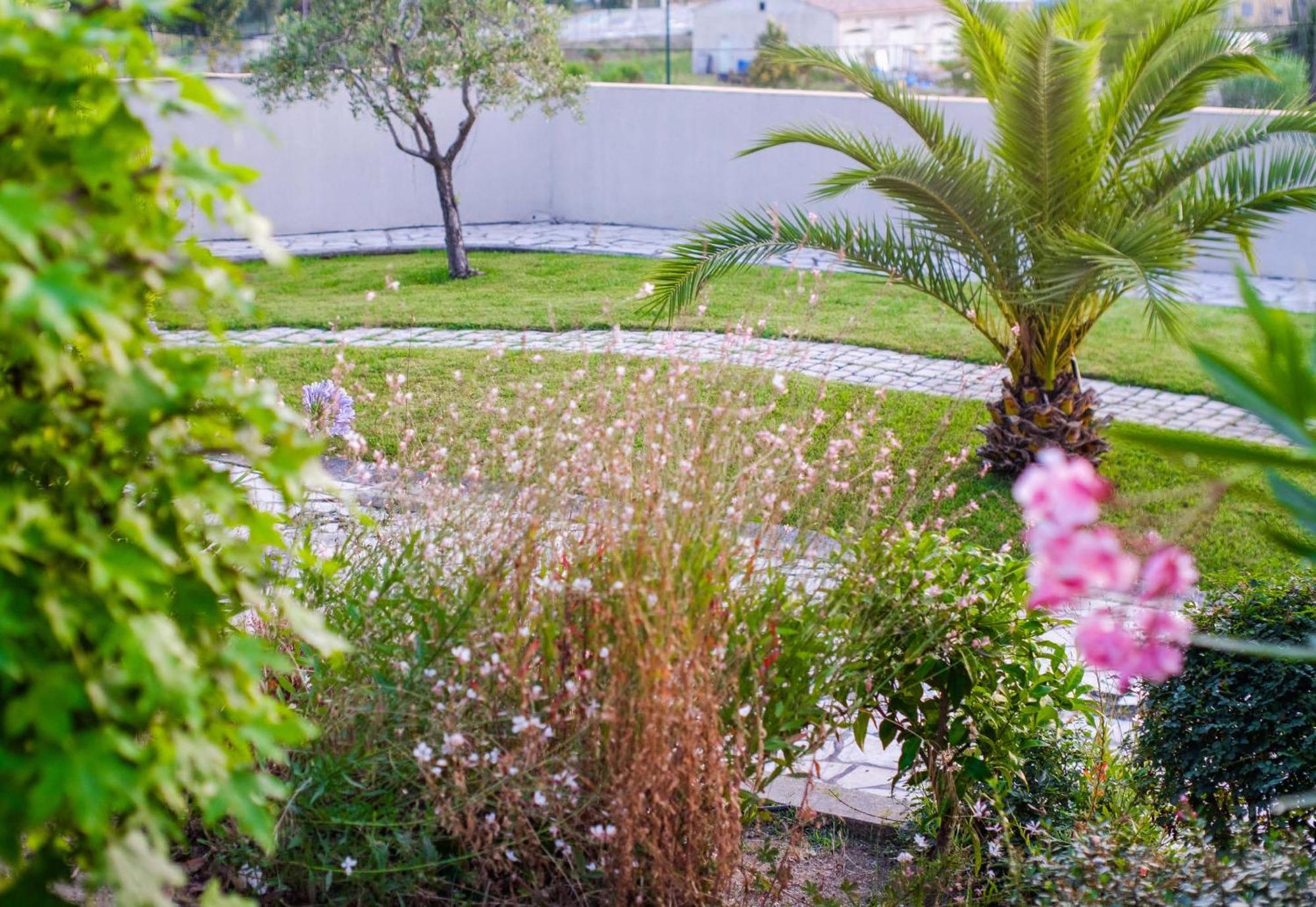 B&B Hotel Villeneuve Loubet Village Dış mekan fotoğraf